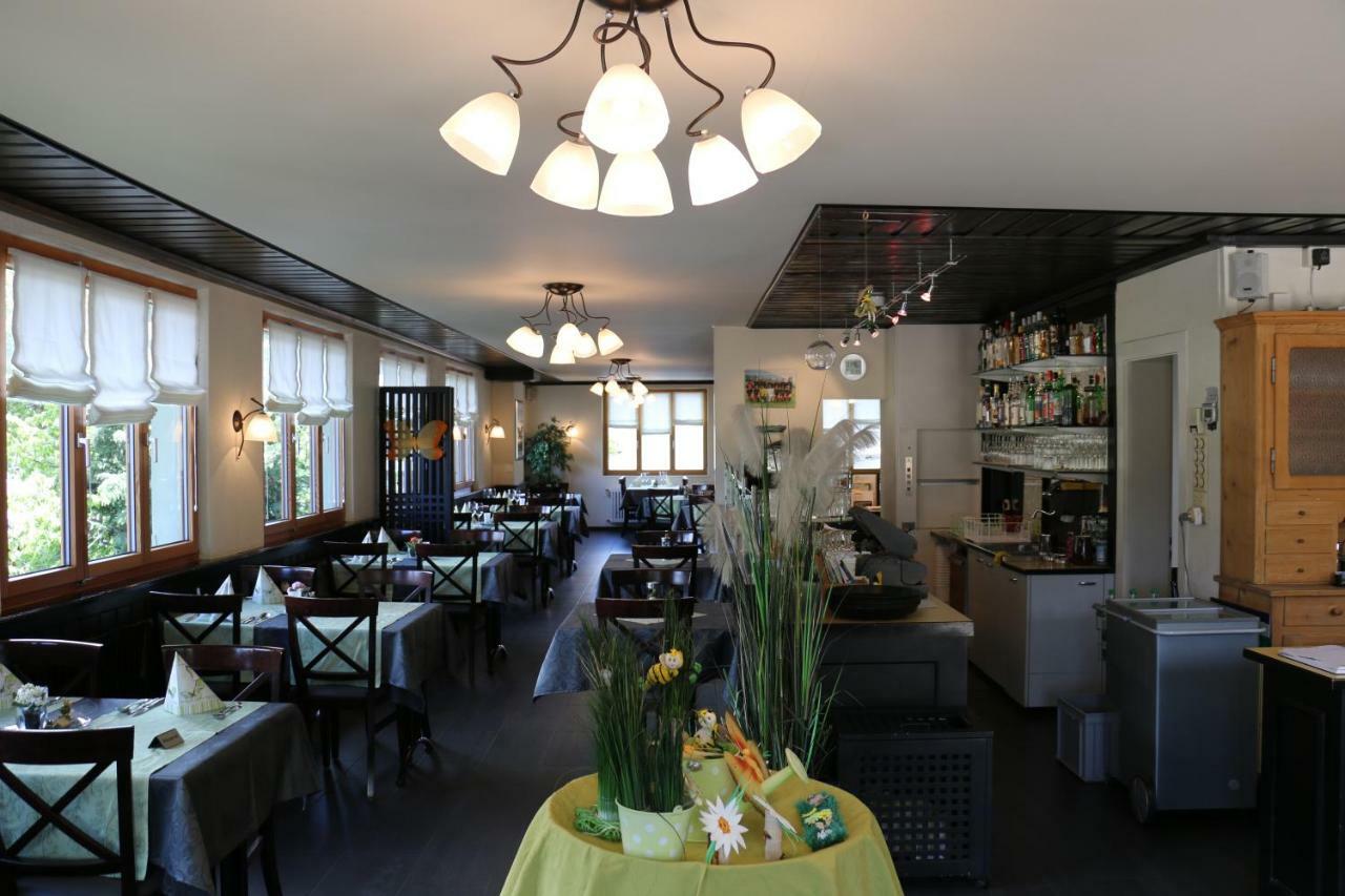 Ernen Hotel Restaurant Alpenblick מראה חיצוני תמונה